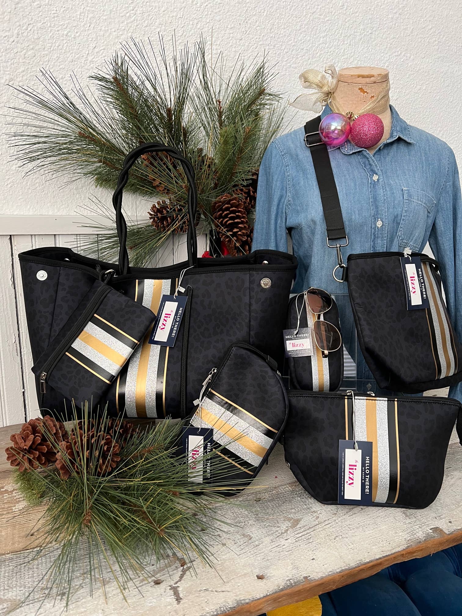 The Lizzy Neoprene Tote | shoptaylorgray