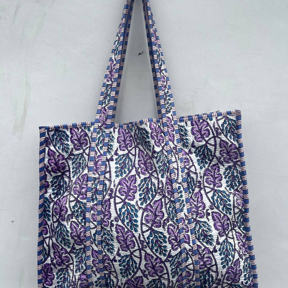 Quilted Floral Tote Bag (Purple)