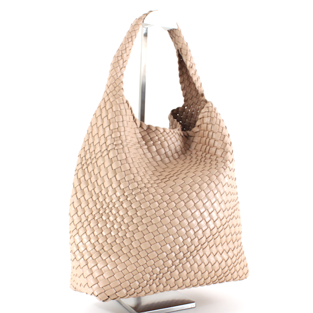 P23067 Woven Hobo Bag w/Cosmetic Pouch