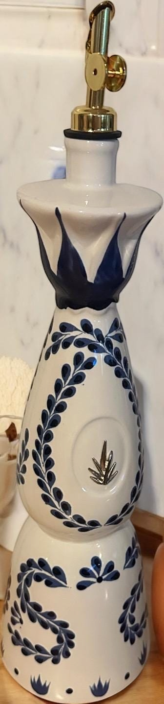 Handpainted Class Azul 750ml Olive Oil Dispenser Handpanted Clase Azul Olive Oil Dispenser